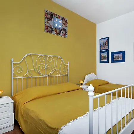 Maja Apartment